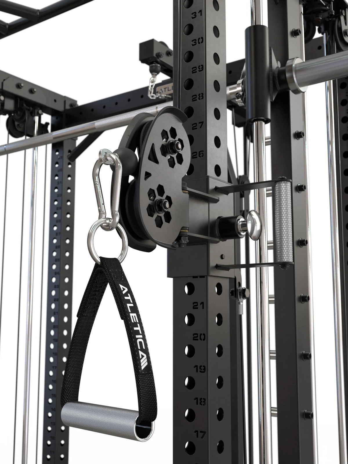 R7-Fighter Power Rack Detail Shot of the Cable Pulley Roller with Single Handle, Carabiner and height-adjustable Guide Rail