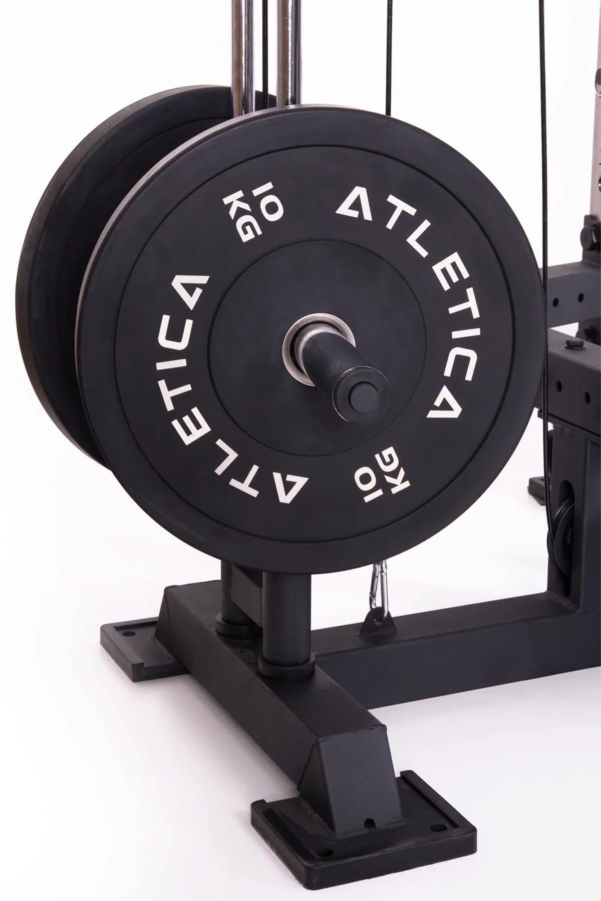 Power Cage R8-Blaster: Bumper Plates on the Lat Pulldown