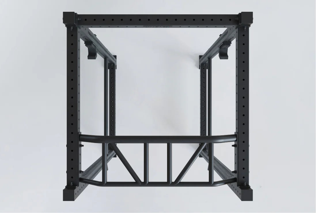 Lange Crossbars und tiefe Käfigmaße am R8 Base 3 Power Rack