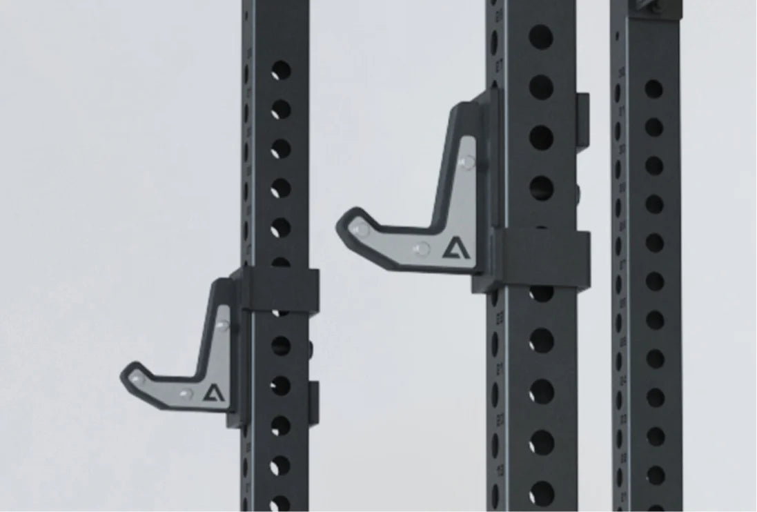J-Hooks am R8 Sentinel Power Rack
