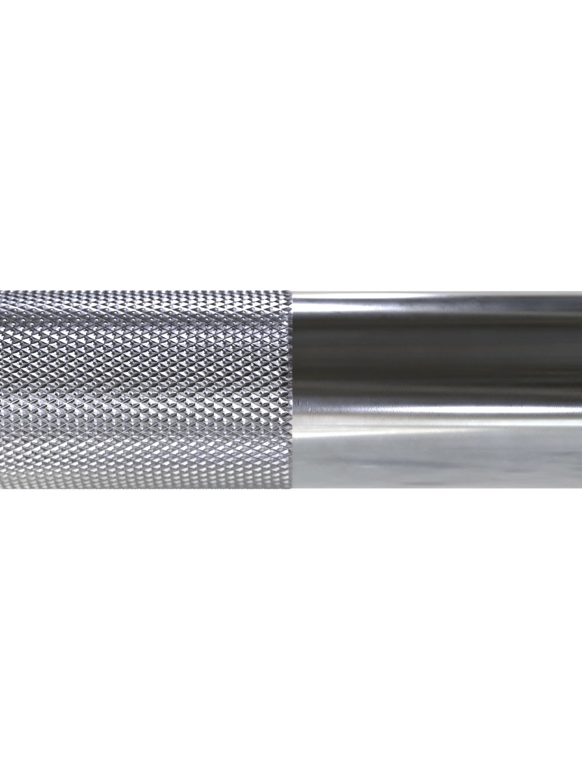 Sigma Barbell in chrome - transition from knurling to the smooth sleeve