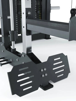KSK Smith Machine - sturdy base plate with non-slip standing surface and bolting
