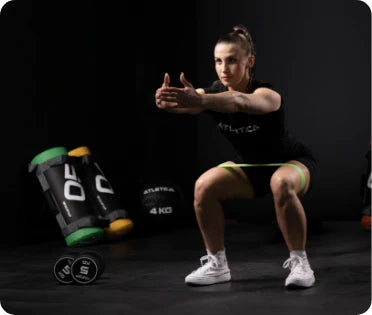 Functional Fitness Equipment Sets: Kurzhanteln. Resistance Band, Sandbags, Medizinball
