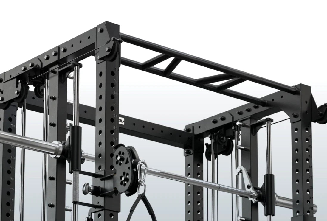 R7 Fighter Base Power Rack mit Multi-Grip Klimmzugstange und oberer Kabelzugführung