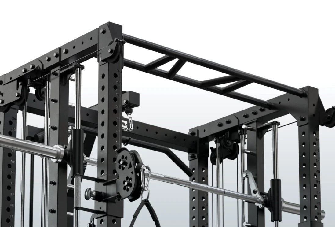 R7 EVO Fighter Power Rack mit Multi-Grip Pull-Up Bar und oberer Kabelzugführung