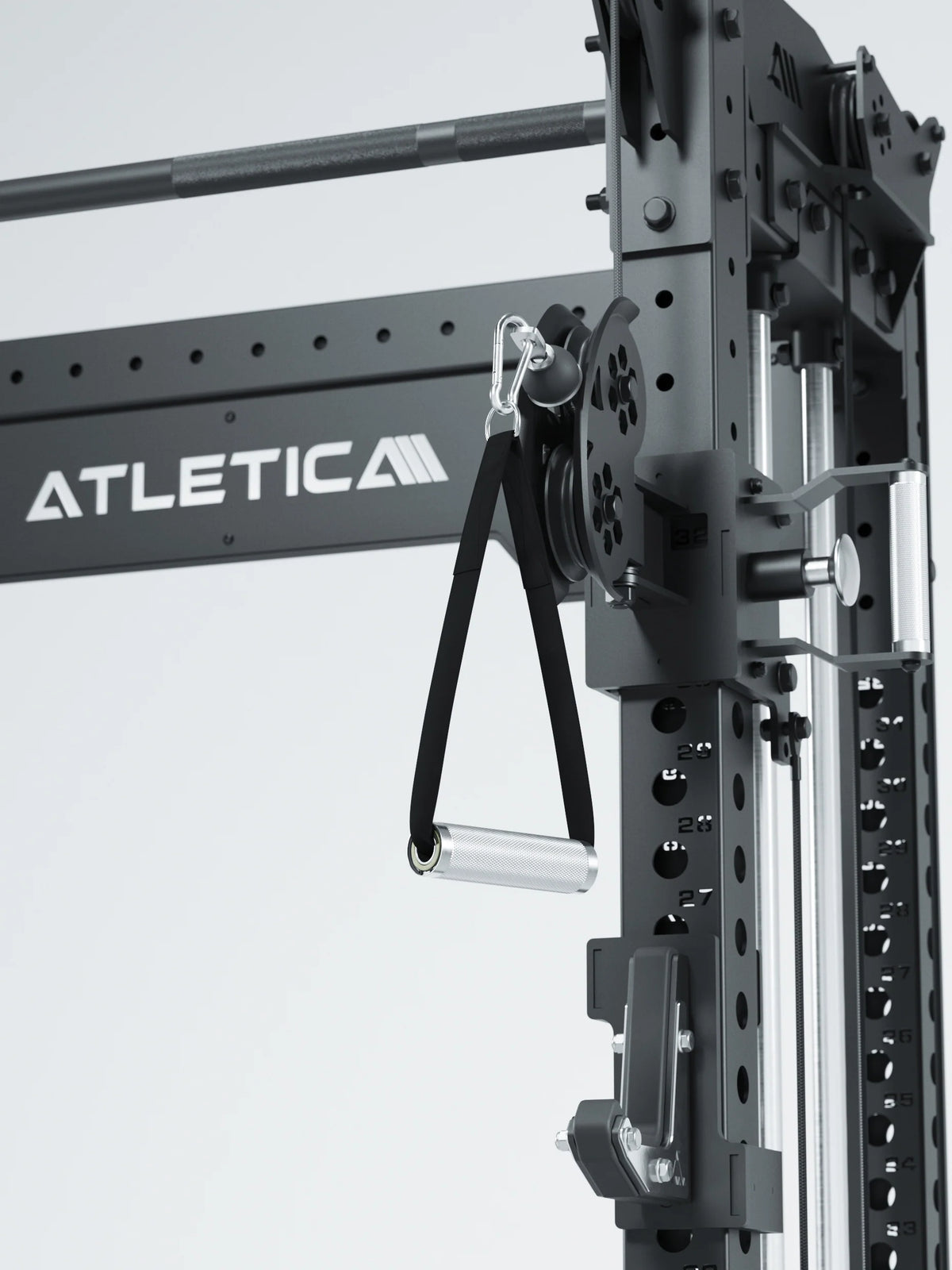 R8 Bradley Power Rack Short Plate Loaded with cable pulley, handle, perforated sheet and Pull-Up Bar 