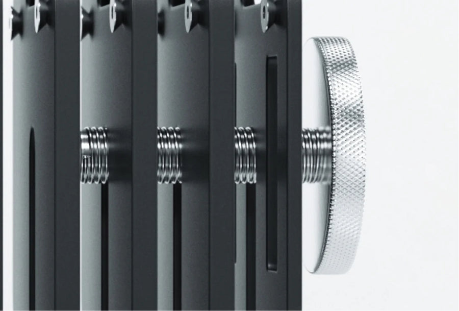 Quickly adjustable dumbbells